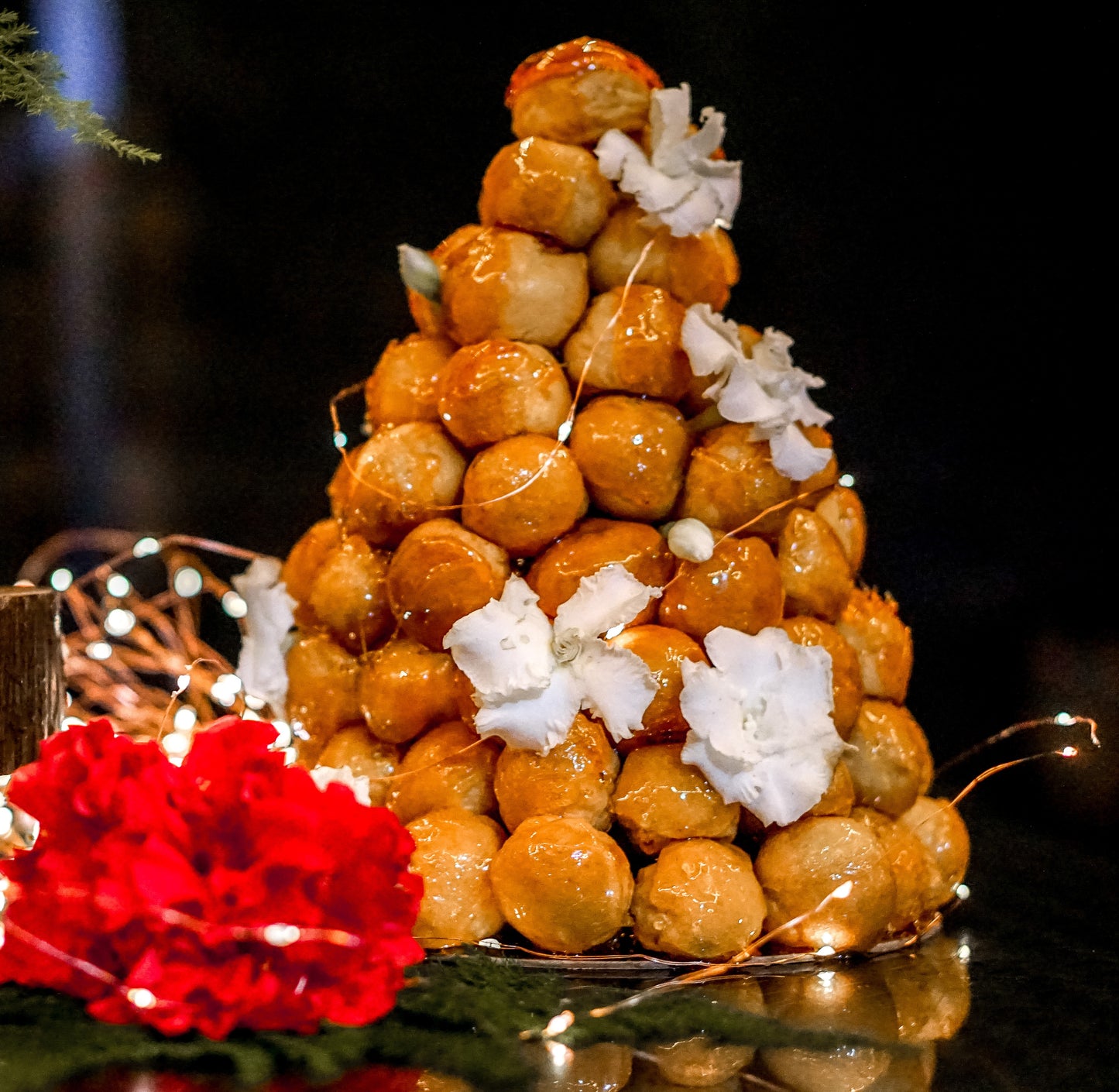 Mini Croquembouche (100 Mini Choux)